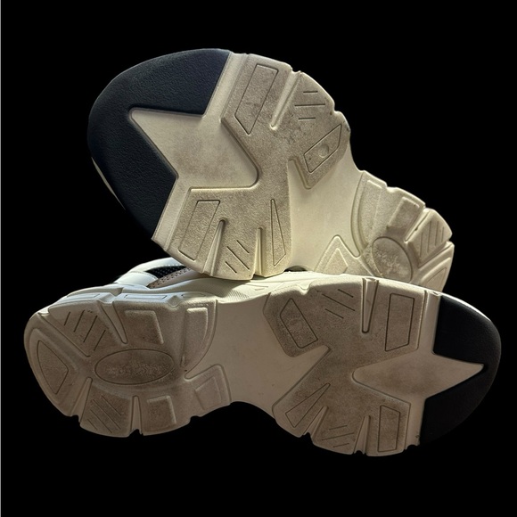 Steve Madden Clydie Platform Sneakers • size 9.5 - Picture 5 of 8